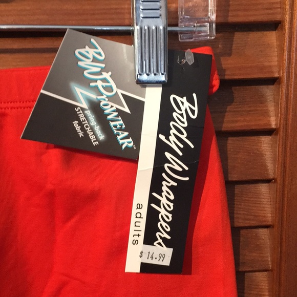 Body Wrappers Boy Cut Dance Shorts size Small Orange New - Picture 2 of 3